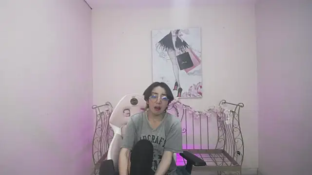 Xayah 77 online show from December 27, 1:50 pm
