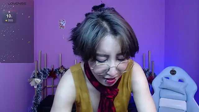 Xayah 77 online show from December 28, 1:06 pm