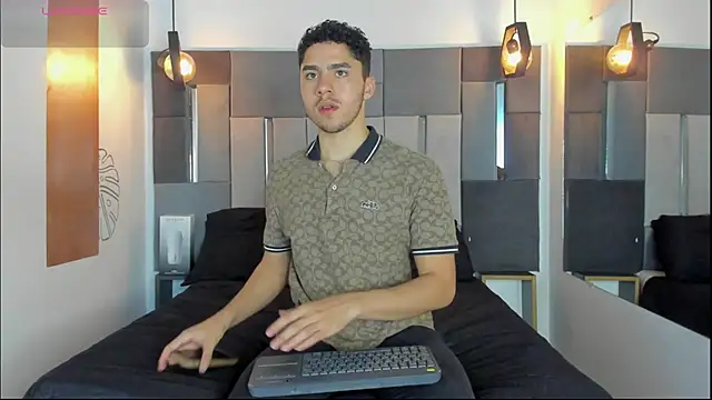 LiamNovak online show from January 8, 3:03 pm