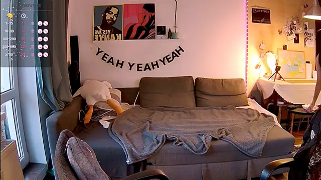 KatiKate online show from March 26, 3:50 pm