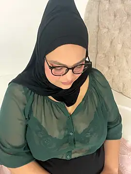 Snapshot of Mistyboobs chatting on October 16, 10:38 am Mistyboobs online show from October 16, 10:38 am