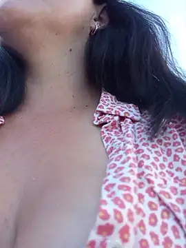 celeste-30  online show from October 15, 1:33 pm