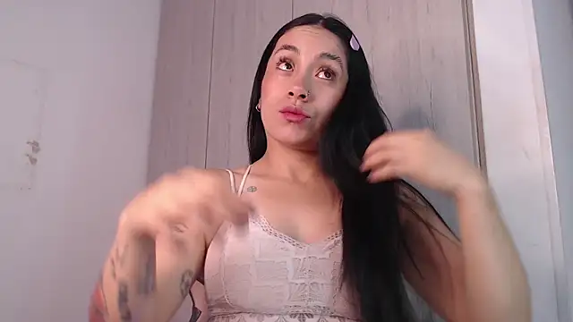 LilaFisher online show from January 8, 11:43 am