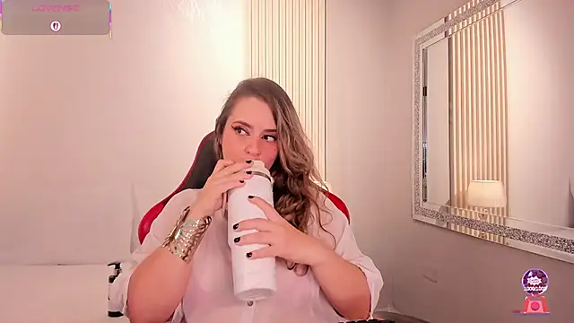 GinnaGrace online show from October 8, 12:36 pm