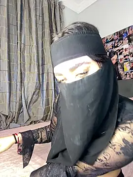 Meryem Queen online show from February 3, 11:32 pm