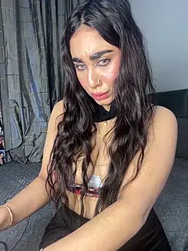 Meryem Queen online show from March 6, 10:50 pm