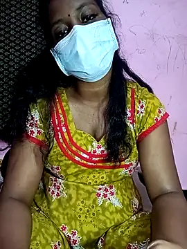 Snapshot of Villageammu18 chatting on February 16, 4:58 pm Villageammu18 online show from February 16, 4:58 pm