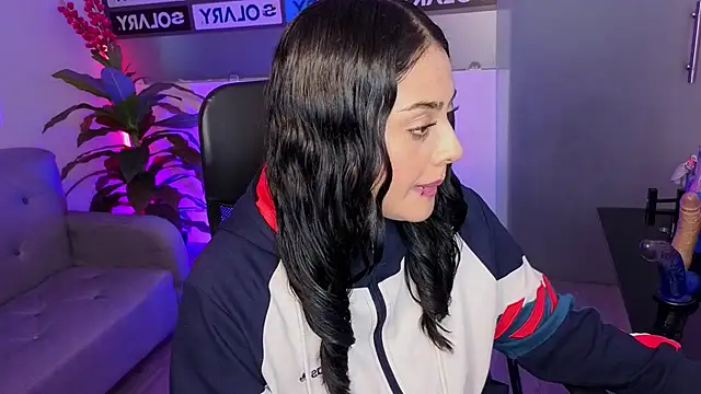 Lovely celeste online show from December 4, 2:32 am