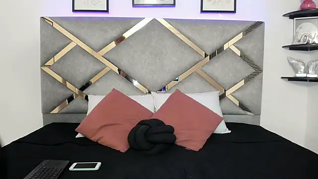 marian pinzon online show from March 19, 2:37 am