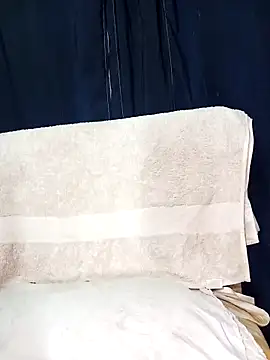 Snapshot of Aashixxx12 chatting on February 16, 10:50 pm Aashixxx12 online show from February 16, 10:50 pm