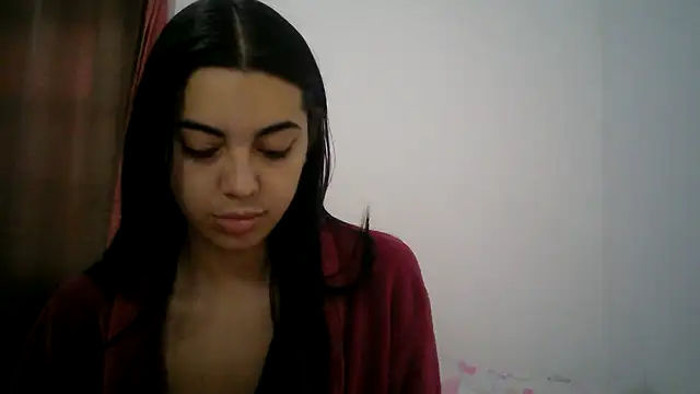 isabella048 online show from September 10, 7:14 pm
