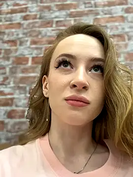  AngelMoon  online show from November 12, 3:40 am