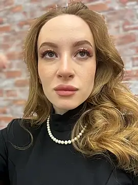  AngelMoon  online show from December 16, 4:06 am