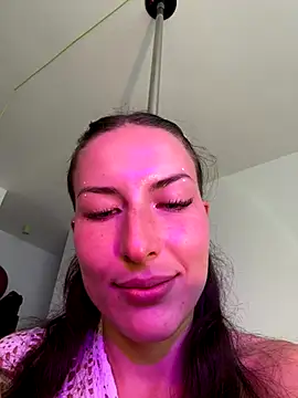 Snapshot of _ExoticGirl chatting on December 6, 6:15 am ExoticGirl online show from December 6, 6:15 am