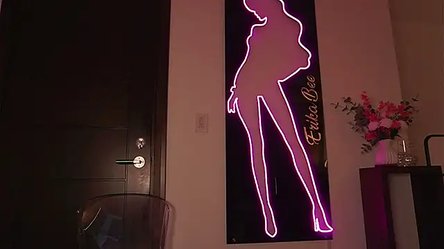 LunaMystyque online show from October 4, 8:07 pm