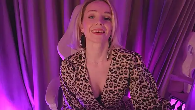 bubbling crush online show from February 28, 8:50 pm