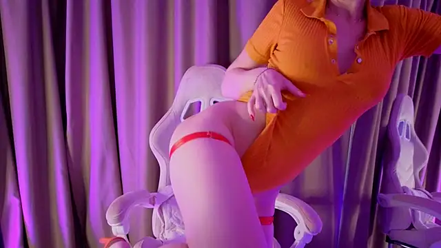 bubbling crush online show from March 17, 3:14 am