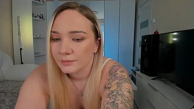 1AlexaGoddess3 online show from December 20, 6:08 am