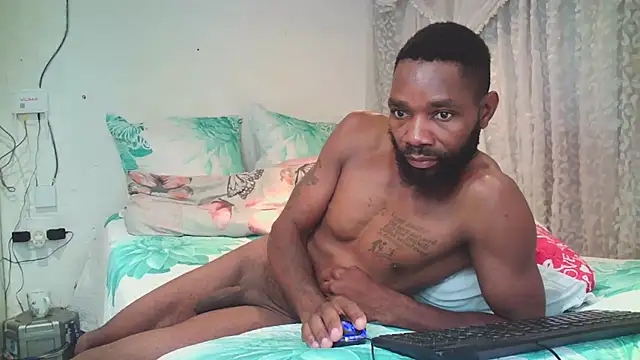 BUSTYY44DD online show from November 17, 7:25 am