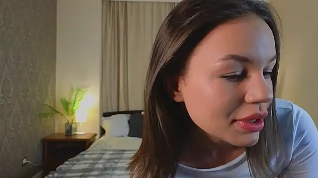 Snapshot of UdelaAshfield chatting on January 26, 5:13 pm UdelaAshfield online show from January 26, 5:13 pm