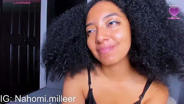 Snapshot of NAHOMI_MILLER chatting on October 20, 12:22 am NAHOMI MILLER online show from October 20, 12:22 am