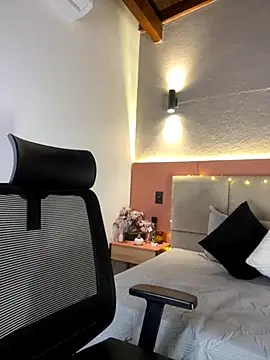 AniiRose online show from October 3, 11:57 pm