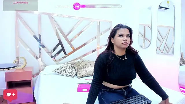 Carolina Evanss online show from March 13, 3:44 am