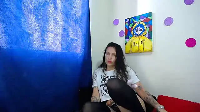 Snapshot of Leyla_Horny_Bg chatting on October 17, 8:00 pm Leyla Horny Bg online show from October 17, 8:00 pm