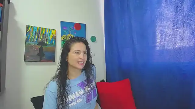 Snapshot of Leyla_Horny_Bg chatting on October 20, 9:59 pm Leyla Horny Bg online show from October 20, 9:59 pm