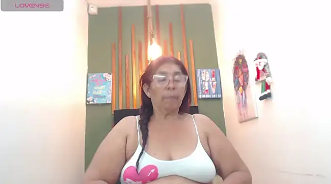 renata milf  online show from December 20, 4:04 pm