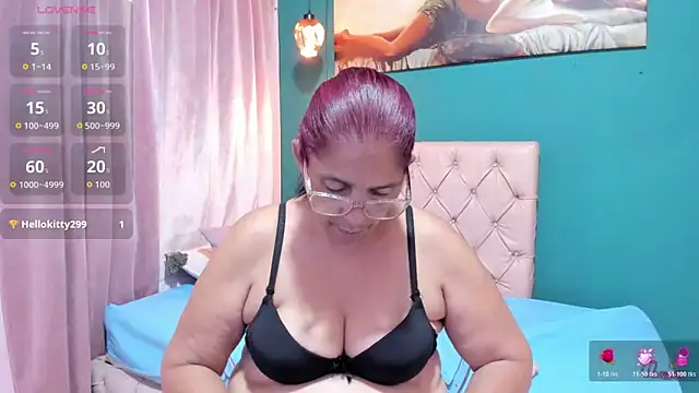 renata milf  online show from March 19, 12:09 pm