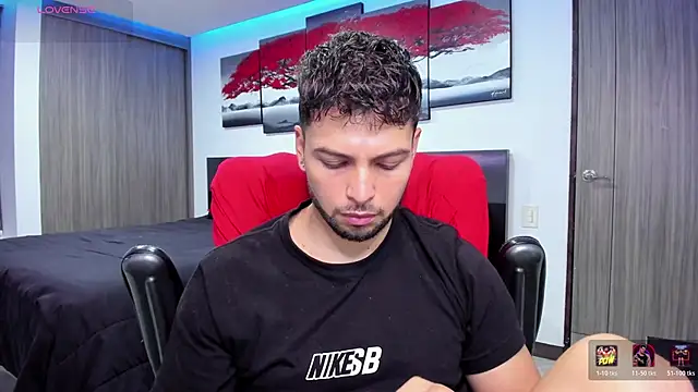 Snapshot of nick_klaus chatting on March 3, 11:32 pm nick klaus online show from March 3, 11:32 pm