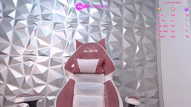 NAOMI WINDSOR online show from September 10, 6:30 pm