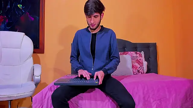 Thhiago tay online show from December 7, 12:56 pm