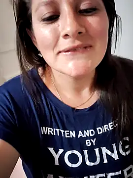 Neve Collins online show from December 6, 3:30 am