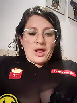 Neve Collins online show from December 14, 4:12 am