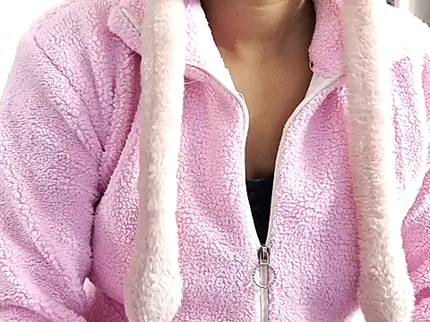 Snapshot of samosa73 chatting on December 4, 4:11 am samosa73 online show from December 4, 4:11 am