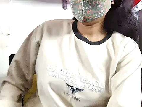 Snapshot of samosa73 chatting on December 4, 5:54 pm samosa73 online show from December 4, 5:54 pm