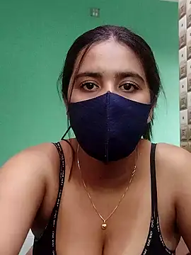 lovely-tanu online show from December 4, 7:28 am