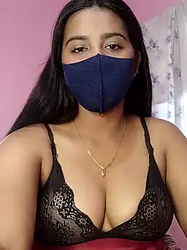 lovely-tanu online show from January 23, 11:15 am