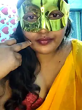 RomeoJuliet345 online show from January 6, 5:27 pm