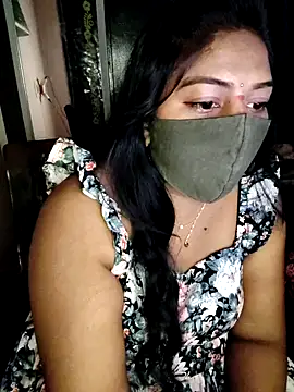 RomeoJuliet345 online show from November 26, 10:38 am