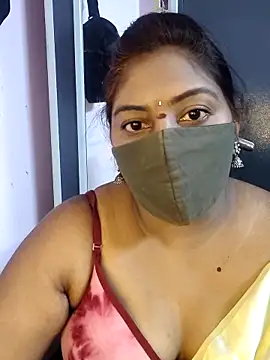 RomeoJuliet345 online show from March 15, 4:02 pm