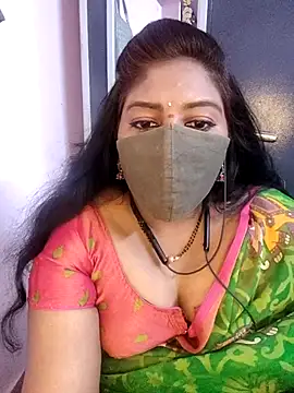 Snapshot of RomeoJuliet345 chatting on April 3, 4:16 pm RomeoJuliet345 online show from April 3, 4:16 pm