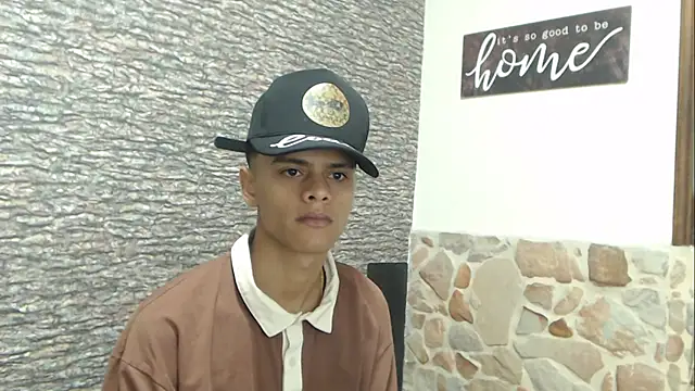 Snapshot of Billy_zander chatting on January 9, 1:13 pm Billy zander online show from January 9, 1:13 pm