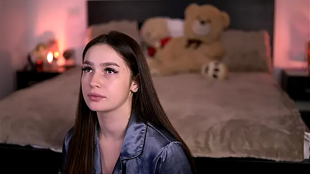 VixenAmour online show from November 30, 2:37 am