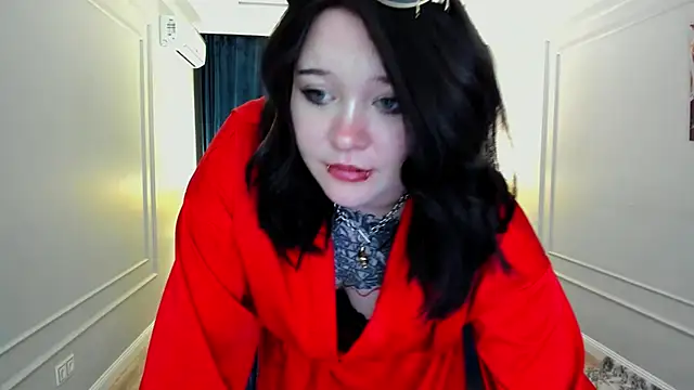 MoonLghte online show from February 21, 10:48 pm