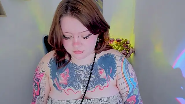 MoonLghte online show from March 3, 3:34 am