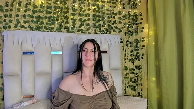 jenifer  power10 online show from December 15, 6:15 pm