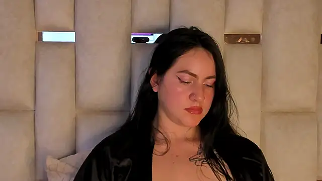 jenifer  power10 online show from January 3, 5:53 pm